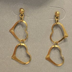 Simply Whispers floating heart earrings